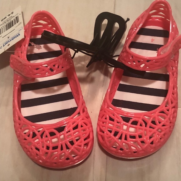 Baby girl shoes  💕 - Picture 3 of 5